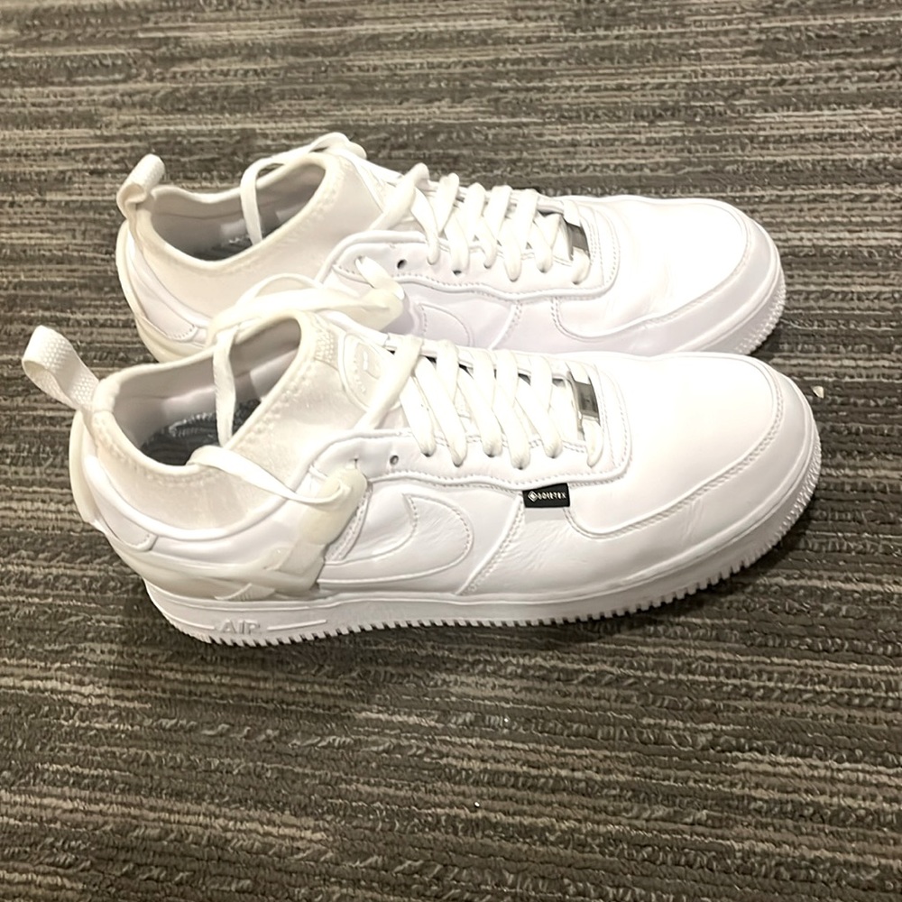 Gore-Tex Air Force 1 Low SP undercover white